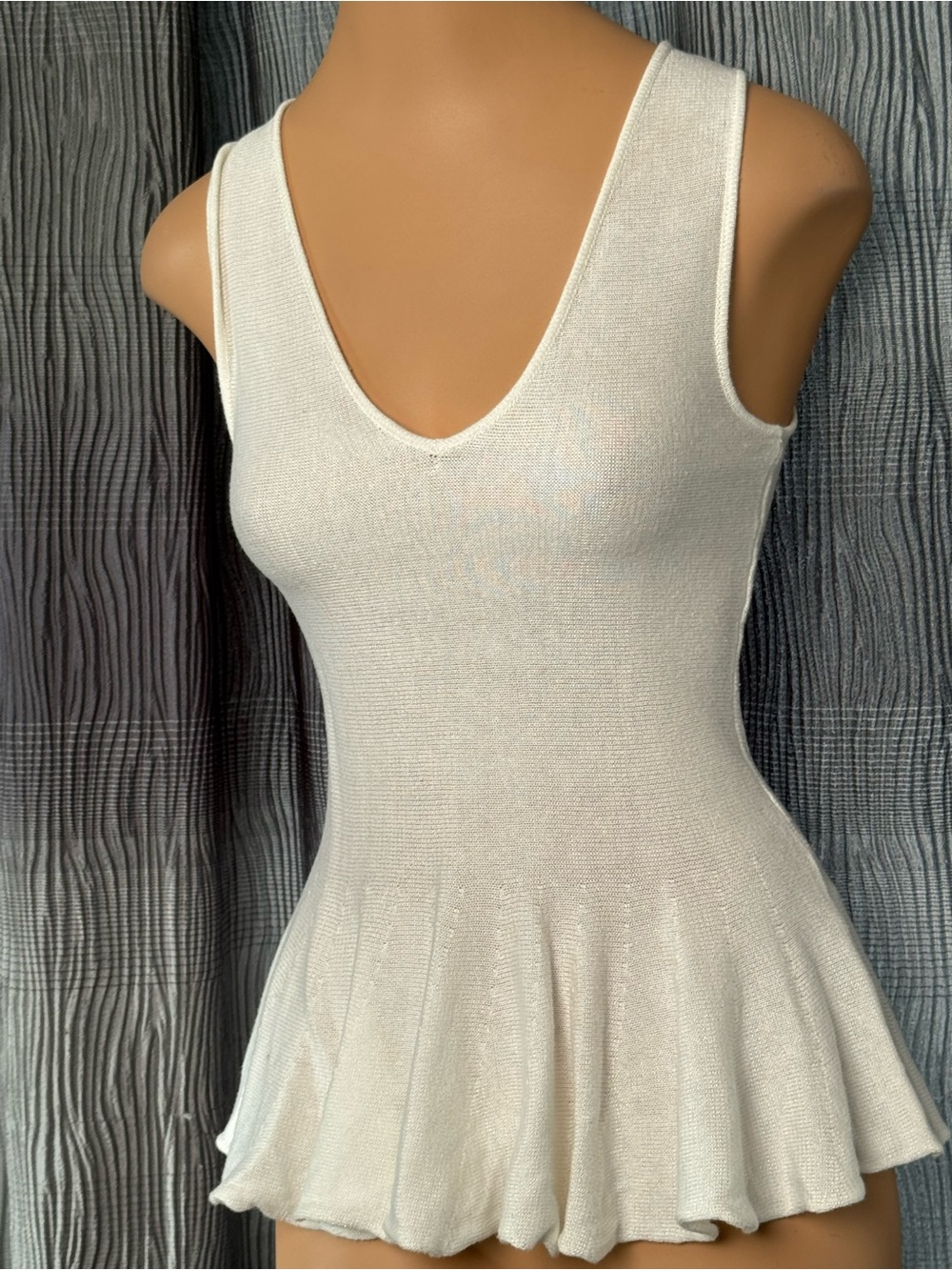 ❤️RACHEL Rachel Roy White Knit Peplum Tank Top Size Small 3 For $15